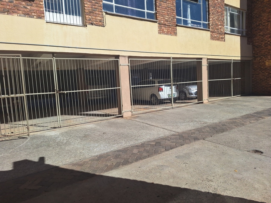 3 Bedroom Property for Sale in Potchefstroom North West